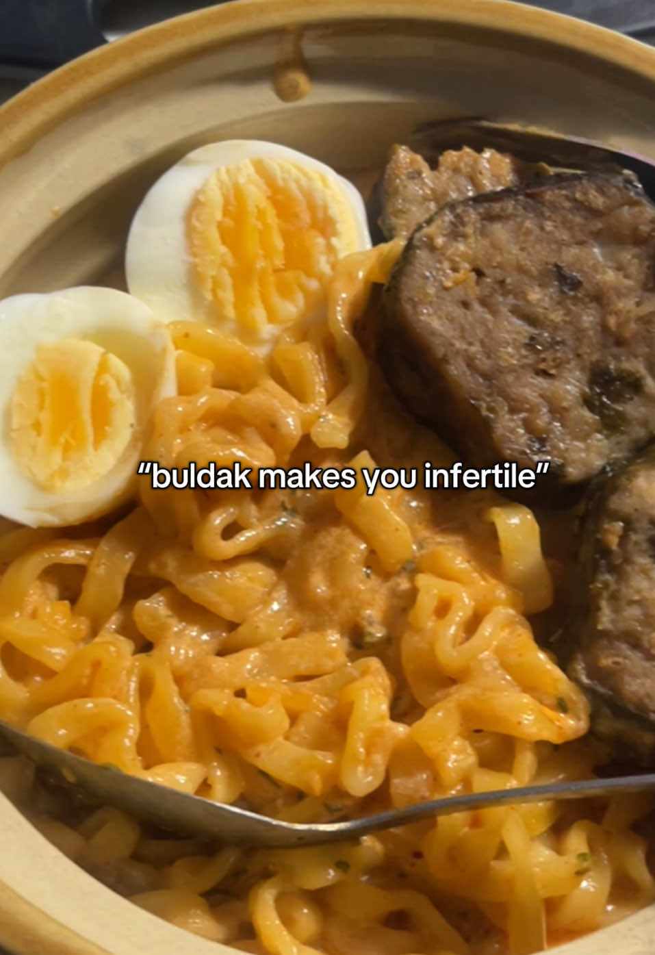 it’s just me and buldak against the world 🍜 #buldak #samyang #asmr #foryoupage #mukbang 
