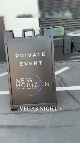 What’s night 3 at a private event put on by New Horizon Medical Soloutions.  #showgirls #exoticcars #rollsroyce #ferrari #lamborghini #mercedes #contortionist #firedancer #sushirobot #vegasbaby 