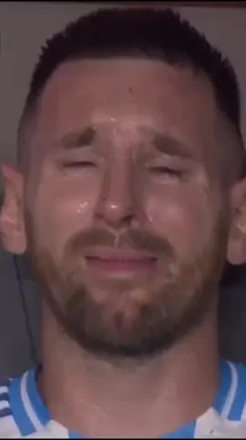 Léo Messi a joué son dernier match avec l'argentine aujourd'hui et c'était la fin d'une histoire qui avait commencé, Messi ne jouera plus en Argentine . #messi #argentina #argentina🇦🇷 #retraite #messi_king 