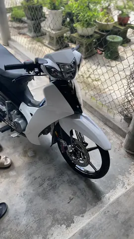 si 50 bị khịa hoài luôn 🥹#xuhuong #viral #foryou #sirusdokieng #sirus50cc 