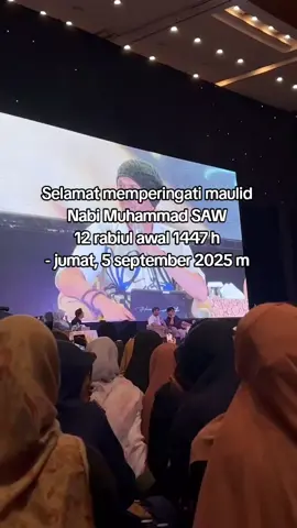 Allahumma sholli ala sayyidina Muhammad 🤲🏻♥️#maulidnabi #maulidnabimuhamammadsaw #sholawat #quotesaesthetic #maulidnabi2025 