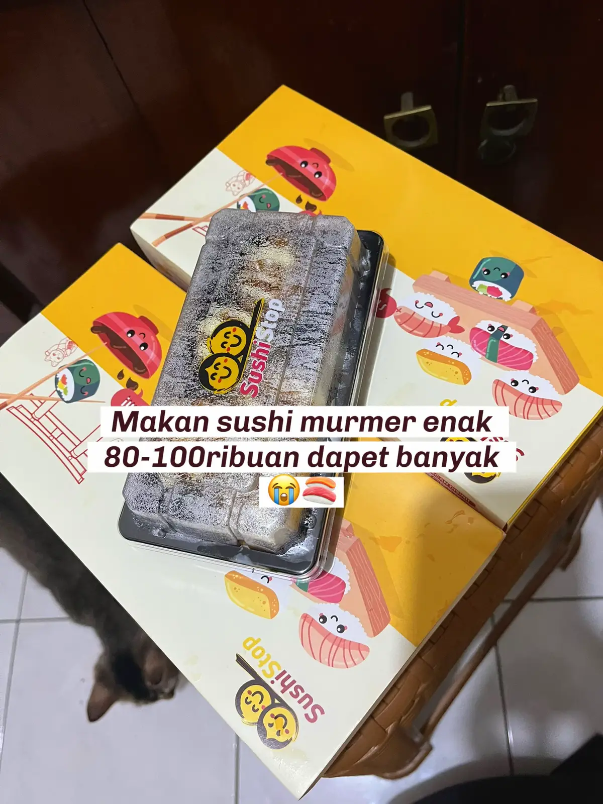 Sushi ini enak banget kalo kata akuu yg suka sushi mateng gituu. Ga gitu amis, enakeun pol😭 Makin murah belinya lewat tag lokasi akuu🥰 #sushistop 