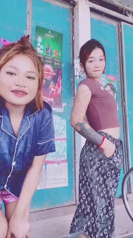 #😂