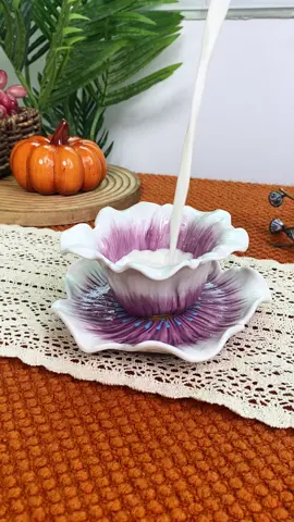 Wo So beautiful flower!#halloween #goodthing #deliciousfood #ceramics #bowl #plates 