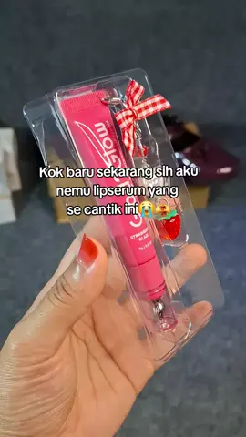 #glad2glow #glad2glowlipserum #lipserum 