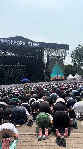 kiblat sesuai kepercayaan masing masing #pestapora #day1 #masyaallahtabarakkallah 