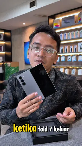Ini adalah saat yang tepat buat beli Galaxy Z Fold 6 , karena harga nya udah worth it banget 