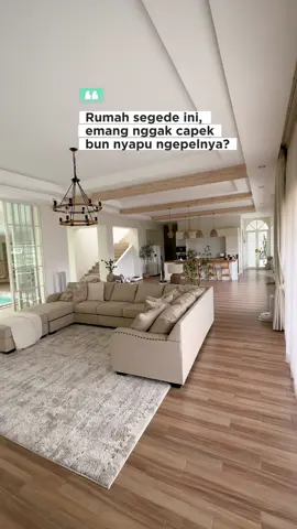 Bisa bayangin kan kalau Rumah seluas ini tanpa ART capek Nyapu & Ngepelnya? Tapiii… Masalah Teratasi Sejak pakai Robot Vacuum. dan yg aku pakai ini Robot Vacuum dari @Roborock Indonesia  Tipe Roborock QR 798  Pokoknya sebelum kamu Beli Vacuum Robot Pastikan Vacuumnya beneran canggih!  Jangan salah pilih Merk karena biar gak Zonk sama hasilnya. ✅ Robot Vacuum ini bisa dikontrol dan diatur lewat Hp Jd sekalipun kamu Lg pergi pergi Dia tetap bisa bekerja jd pulang pulang Urusan sapu pel sudah beres. ✅ Pastiin bisa bolak balik bilas mop sendiri, jadi lebih bersih dan ngerasain kotoran serumah,  ✅ Gak usah mikirin buat debu setelah beres beres, udah bisa sendiri, Gak usah takut Jatuh, nabrak karena Ada Sensornya yg bikin Robot ini tetap aman. ✅ Bisa naik karpet dan tanpa membasahi karpet. Jd g usah drama gulung2 karpet dulu. Debu, bulu dan rambut diatas karpet juga tersedot sampai tuntas dan g ada drama Kusut dirollnya. ✅ Bisa kita setting penjadwalan pembersihan. ✅ Daya hisapnya udah 10.000Pa ini lumayan gede ya!  ✅ Mopnya juga muter sampai 200RPM jd bersih banget buat noda noda bandel.  ✅ Nah yg aku suka kapasitasnya yg besar bikin Robot ini mampu bersihin rumah seluas lapangan bola sekalipun. Jd bisa beres bersihin rumah, gak nunggu Ngecash dulu. Dan yang Penting banget. Harganya masih Terjangkau buat Robot Vacuum yg mau kamu beliii Kalau mau hidup lebih santai tapi rumah tetap bersih, coba deh Roborock QR 798.  Cek di official store Roborock Indonesia sekarang. #Roborock #RoborockIndonesia #SmartCleaning #RobotVacuum #RoborockQR798  