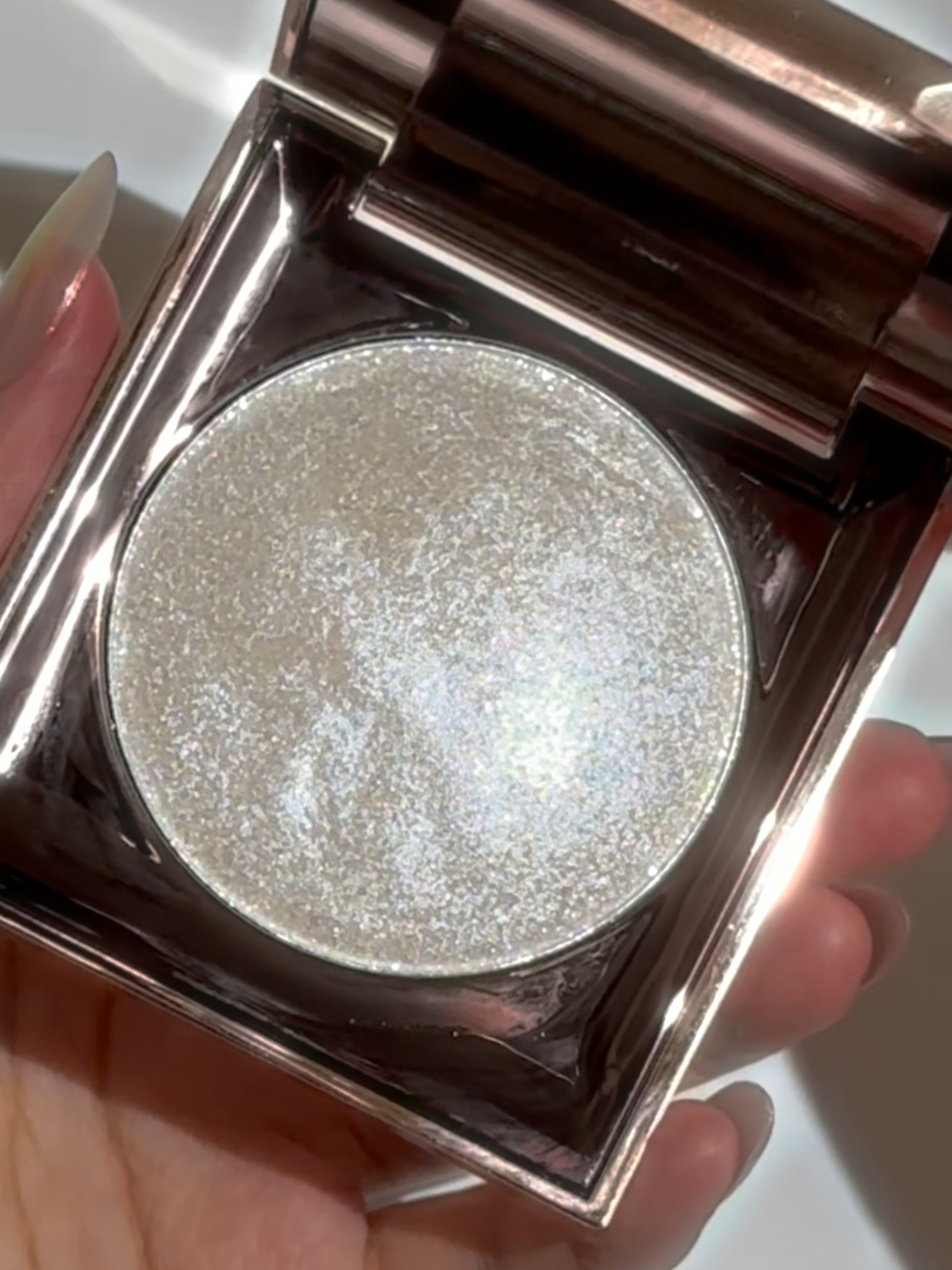 💎✨ #highlighter #highlighterpalette #glowmakeup #febble #febblecosmetics #febbleperfection