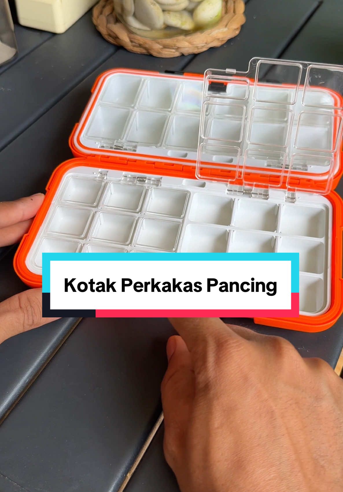 Kotak perkakas Pancing box organizer untuk naruh perlengkapan mancing. #kotakpancing #boxpancing #kotakperkakaspancing #kotakkailpancing #perlengkapanmancing 