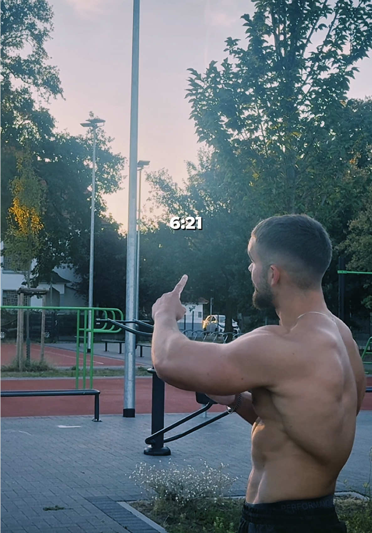 6AM WORKOUTS > Trainingsprogramm auf eastmovements.de