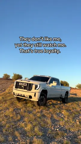 Ain’t that right bbg rich 😛#ibanez_lighting #fyp #viral #denaliultimate #bubbatruck🌾 