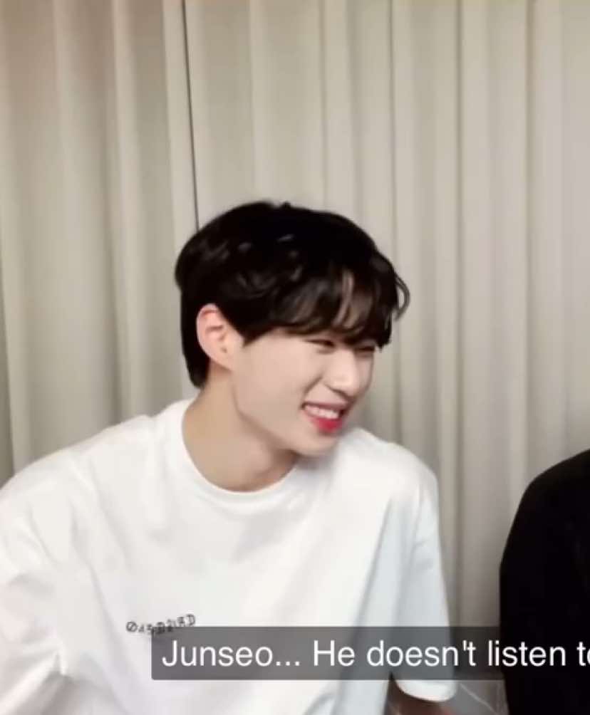 He’s someone who always sees the bright side and tries to understand others. How does that make him a bad person? Then what does that make you, who are criticizing him? #KIMJUNSEO #김준서 #BOYS2PLANET #보이즈2플래닛 #WEi 