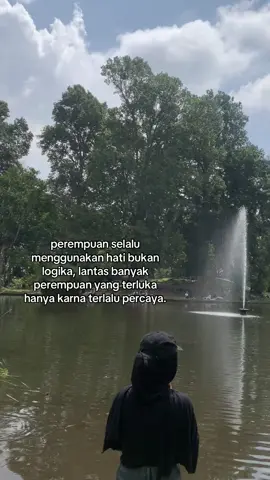 #quotes #fypシ゚ #fyepe #sadvibes #lewatberanda #katakatagalau🥀 #fypシ゚viral🖤tiktok 