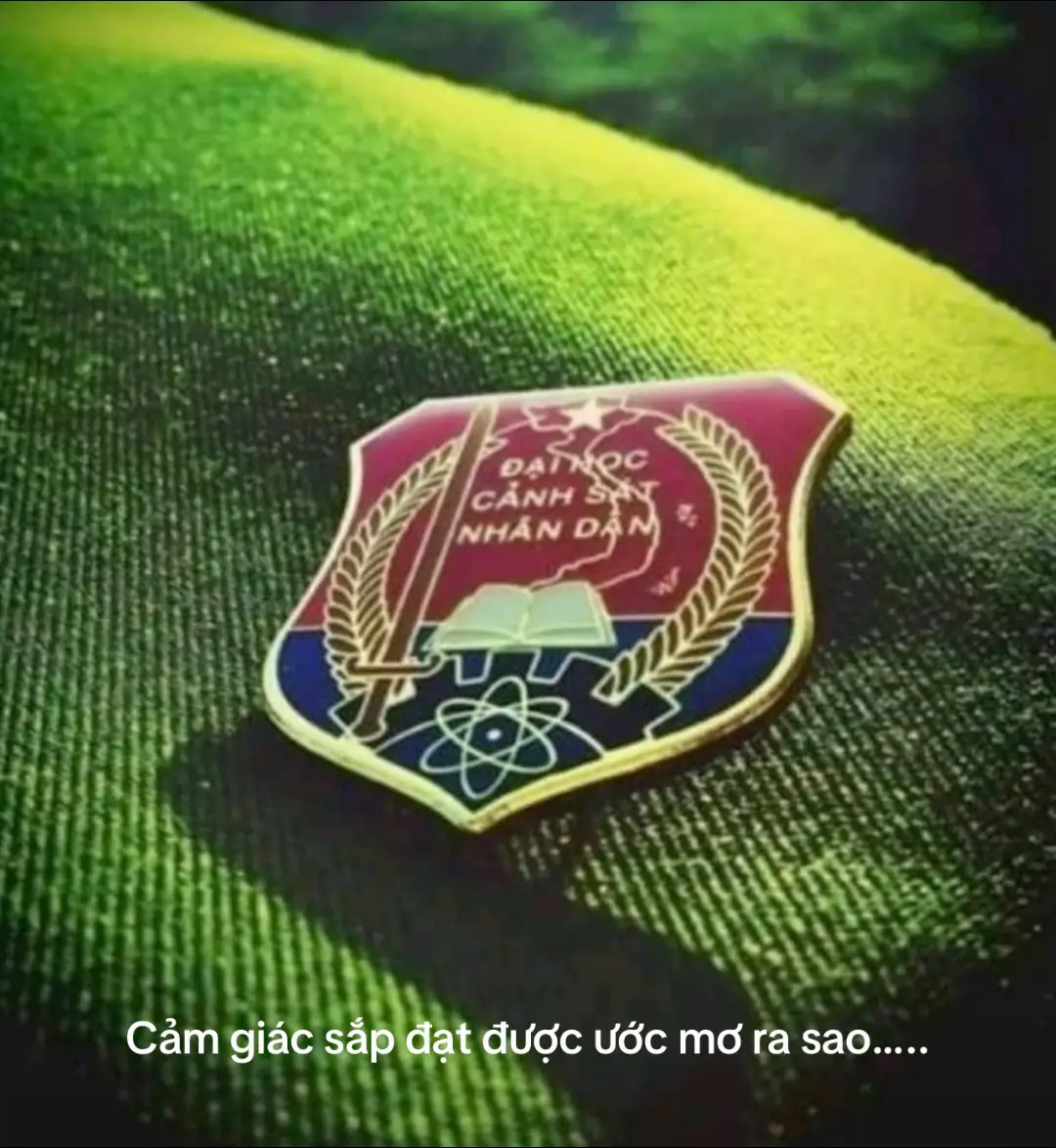 Mới vừa chóm nở thì đã bị dập tắt ☺️, nếu có duyên chúng ta sẽ gặp nhau ở thời gian khác. Các bạn sắp thi nhớ xem kỹ các điều kiện nha, đừng để cố gắng gần cuối rồi bị hụt hẫn 😢. Tui vẫn sẽ làm clip để cổ vũ các bạn, nên các bạn phải cố gắng lên nhé ☺️🫶❤️💚 #CapCut #t05 #csnd #quyettamdodaihoc #dhcsnd 