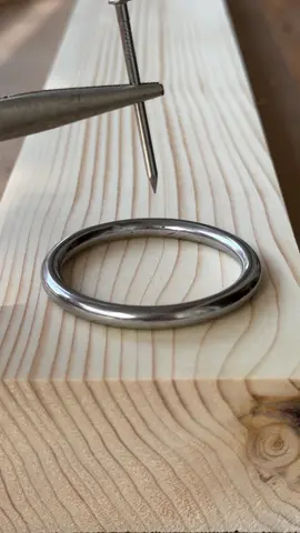 The nailing technique that stunned the whole world. #DIY 
