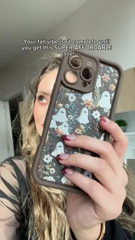 I found the cutest AFFORDABLE spooky fall phone case 👻🍂  #fallaesthetic #spookyseason #fallphonecase #affordablephonecase #halloweenstyle 