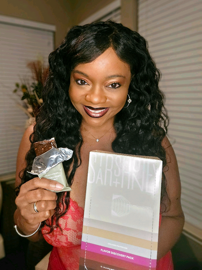 @Stars and Honey Collagen Protein Bars are packed with clean protein, beauty-boosting collagen & made with natural ingredients to support youthful skin, hair nails, joints & muscles! ✨  This 12-pack Tasting Set is the perfect grab & go fuel for workouts, busy mornings & post gym recovery! . #proteinbars  #starsandhoney  #collagenbars  #healthysnackideas  #postworkoutsnack 