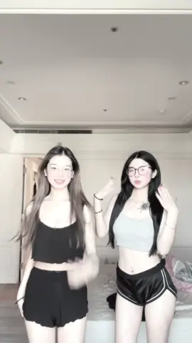 頭髮也太亂