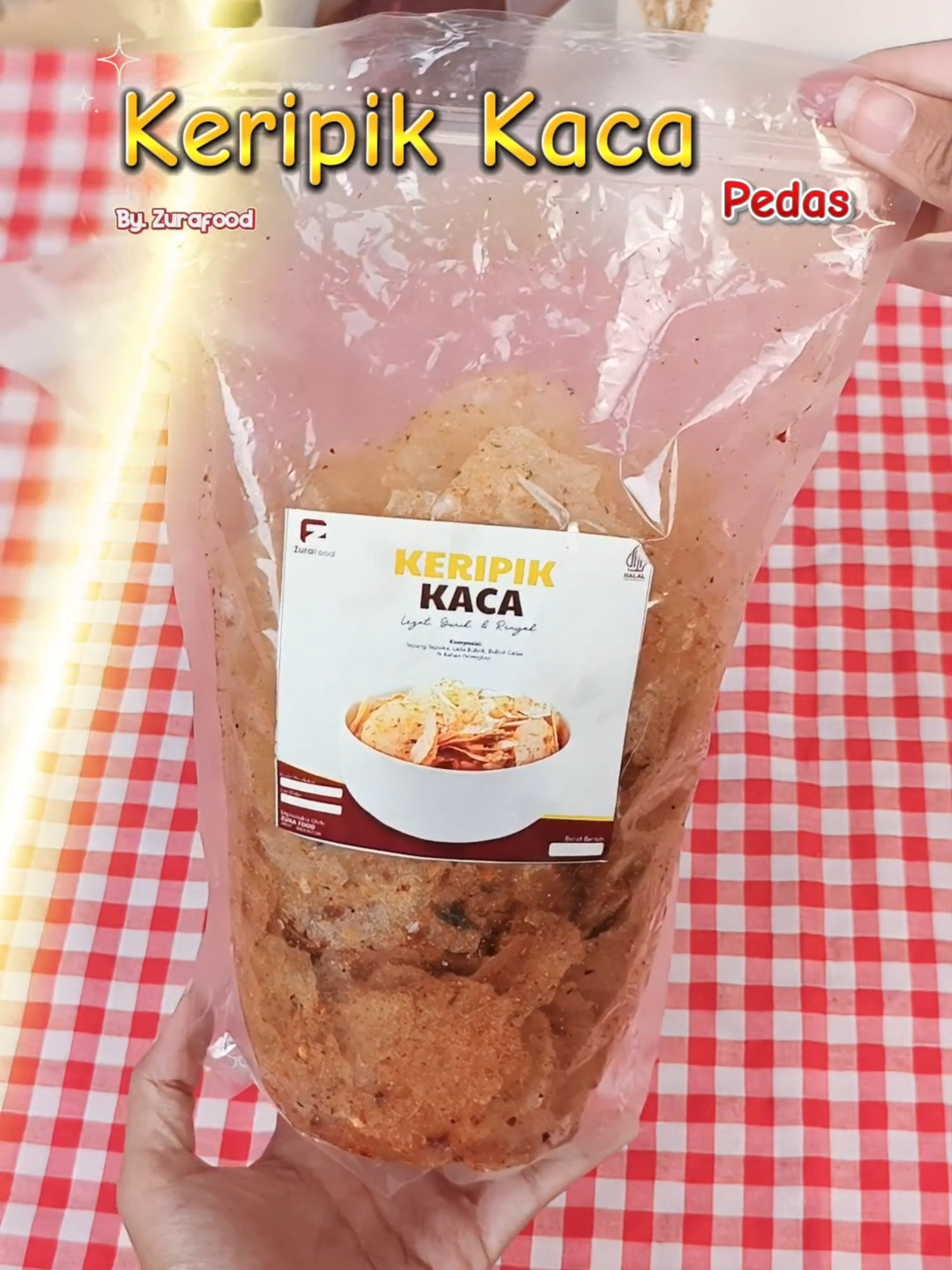Keripik kaca ini tipisnya keterlaluan… sekali hap, udah nggak berasa pegang apa-apa #KeripikKaca #SnackKriuk #NgemilTerus #CemilanNagih #zurafood