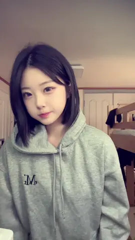 이 후드티 입으면 셀카 잘 나온당~  #추천#fyp