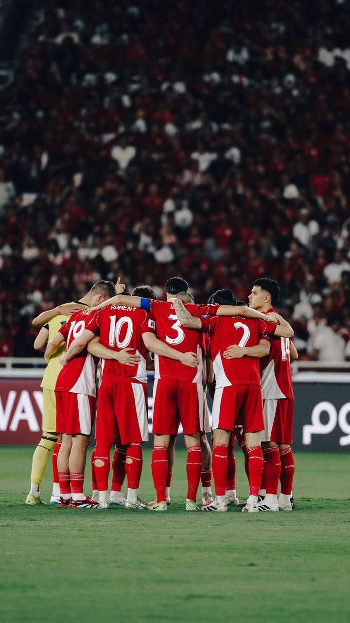 kalo bisa 2 kenapa harus 1? see you in bung tomo! #timnasindonesia #timnasday