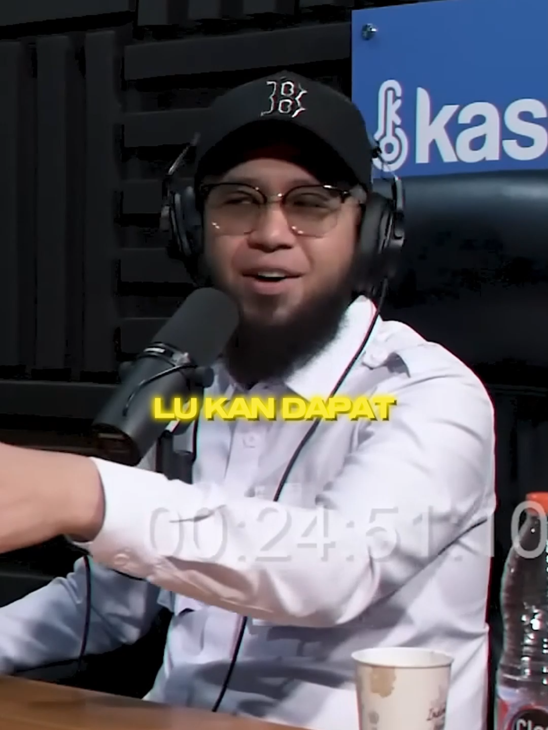 Kompensasi tinggal di deket Bantar Gebang🥲 Nonton di YT kasisolusi : 20 TAHUN HIDUP DI TUMPUKAN SAMPAH, WARGA BANTAR GEBANG CUMA DIBAYAR 350 RIBU BUAT TUTUP HIDUNG‼️