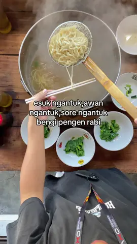 😩#mieayam #baksowonogiri #lewatberanda #trending #fyp  