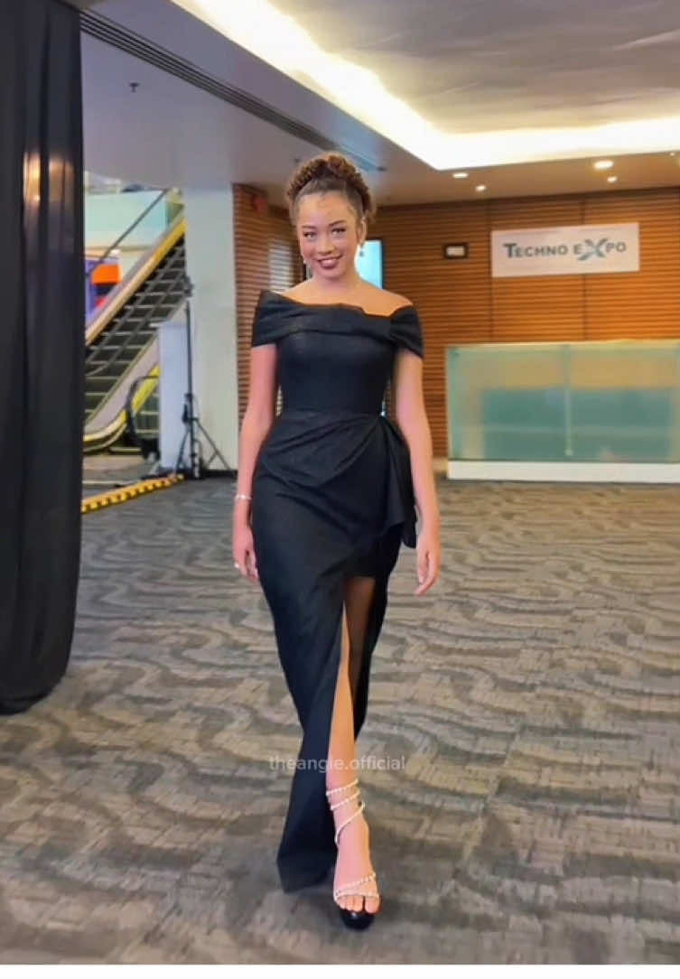 Black dress & Angie flawless moves 🖤✨ @ANGIE CARVALHO  #cinematic #theangie #fypage #angiecarvalho #