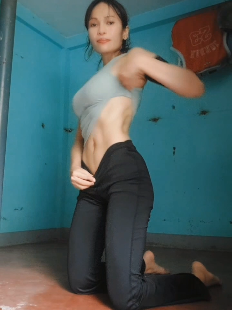 Tone tummy slim waist  #tonebelly #Fitness #fyp #snatchedwaist  #homeworkout 
