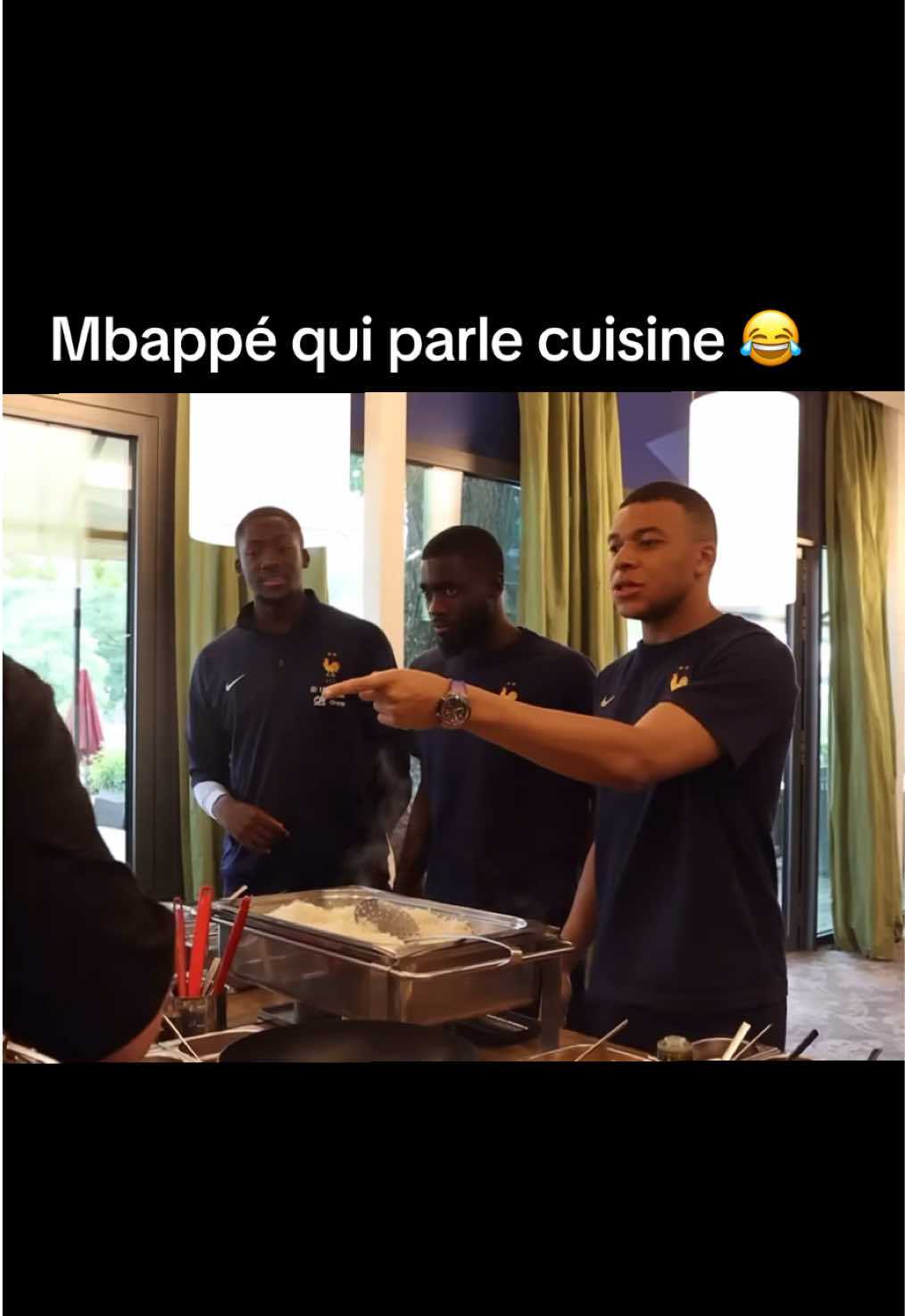 Mbappé qui parle cuisine 😂 #kylianmbappé #equipedefrance 