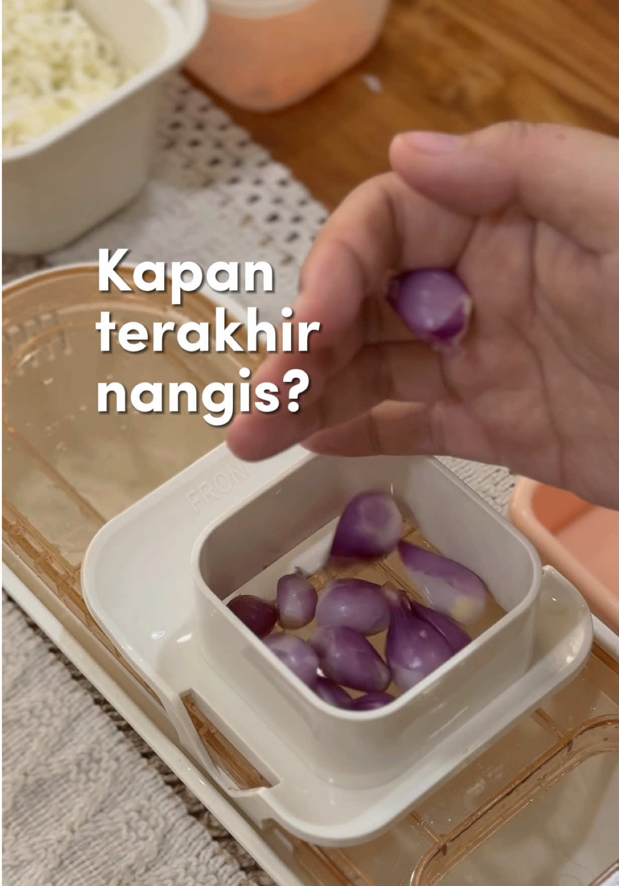 Membalas @Gege99shop kan ga lucu mau masak pake drama nangis dulu  #alatpotongsayur #alatserut #freemir #vegetablecutter #fyp 