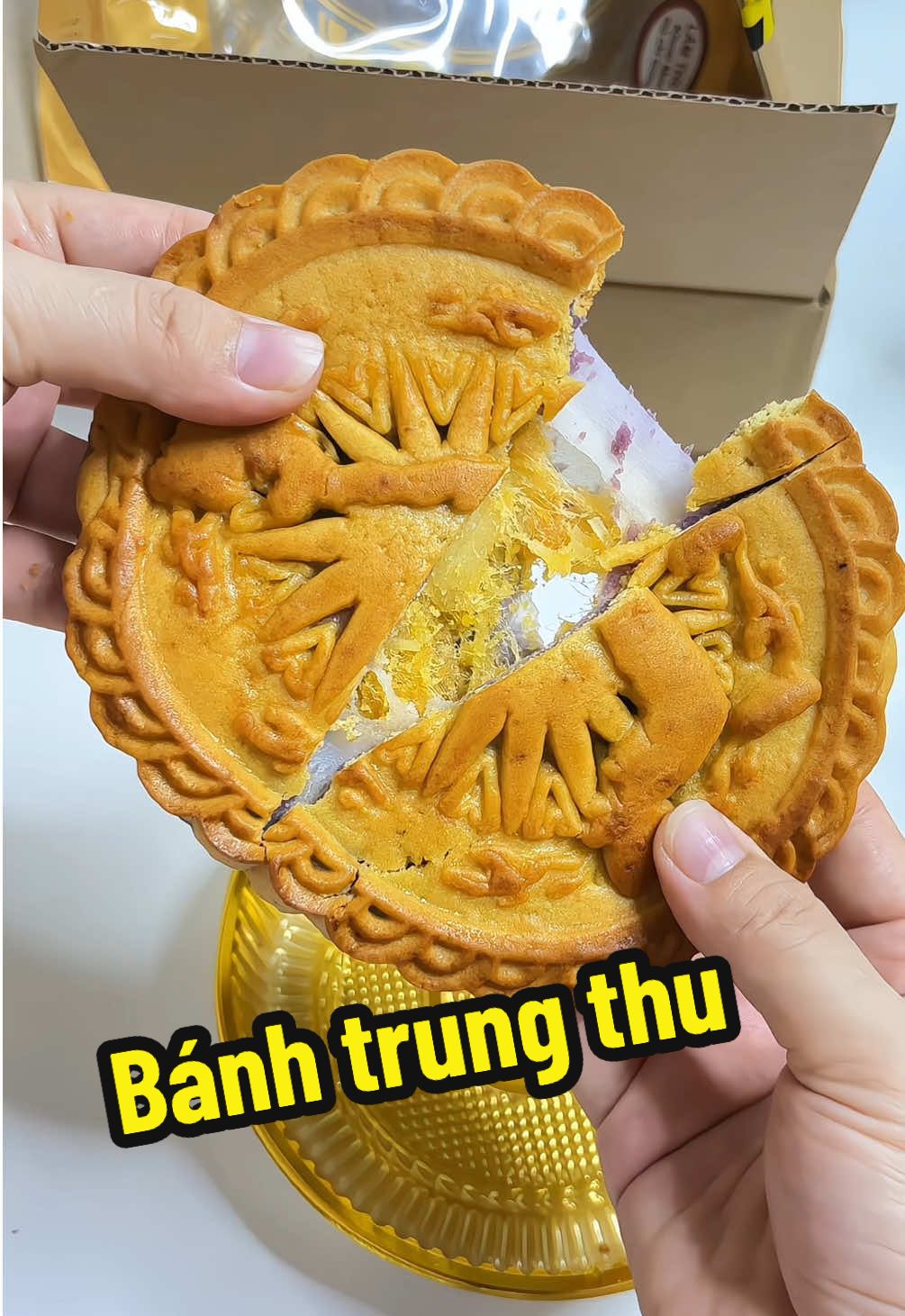 Bánh Trung Thu Lâm Thuỷ phiên bản Yêu Nước #banhtrungthu #banhtrungthutruyenthong #banhtrungthumochi #banhtrungthulamthuy #banhtrungthutrungmuoi #banhtrungthukhoaimon 