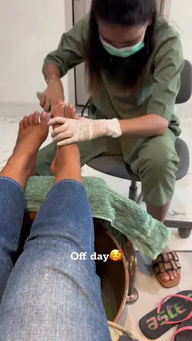 Nikmati hari libur sebelum besok balik pulau☺️