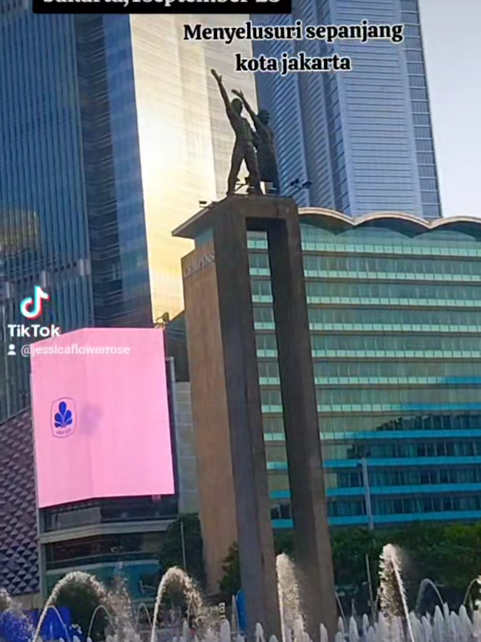 #KotaJakartayangkucintai❤️ #Negarakuindonesia🇮🇩❤️ #Bersatunyabangsaindonesia🫶#damaidantentram✌️🤝 #fypシ゚viral🖤tiktok @Jessica251 