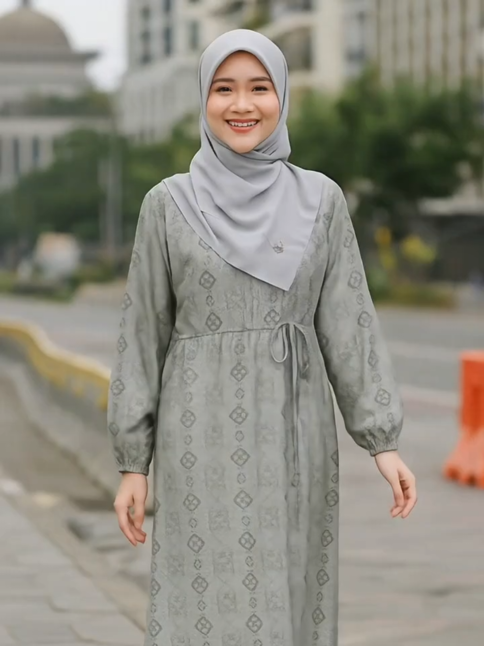 Nobby Nandini Dress Gamis Muslim  Wanita Terbaru Bahan Satin Silk Motif Print Busui Friendly #dress #gamis #gajiansale #promoguncang99 #fashionhack 
