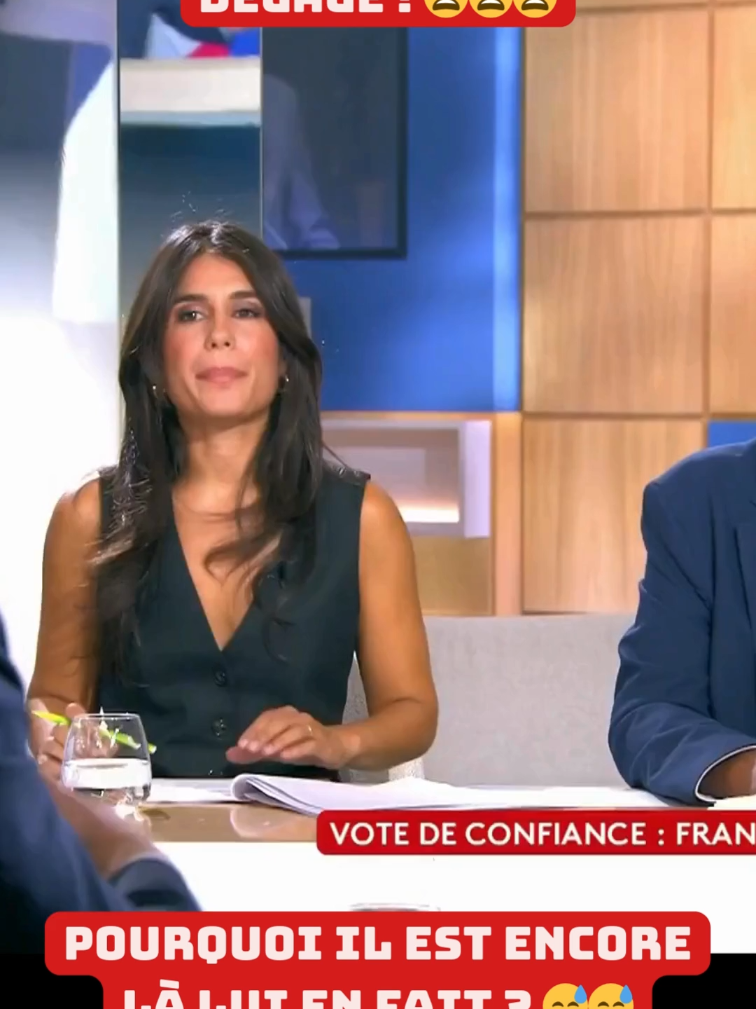 Hollande dit NON à Bayrou au vote de confiance ! #politique #politiquefrancaise #ps #gauche #france #interview #actualité #ps #francoishollande #alliance #bayrou