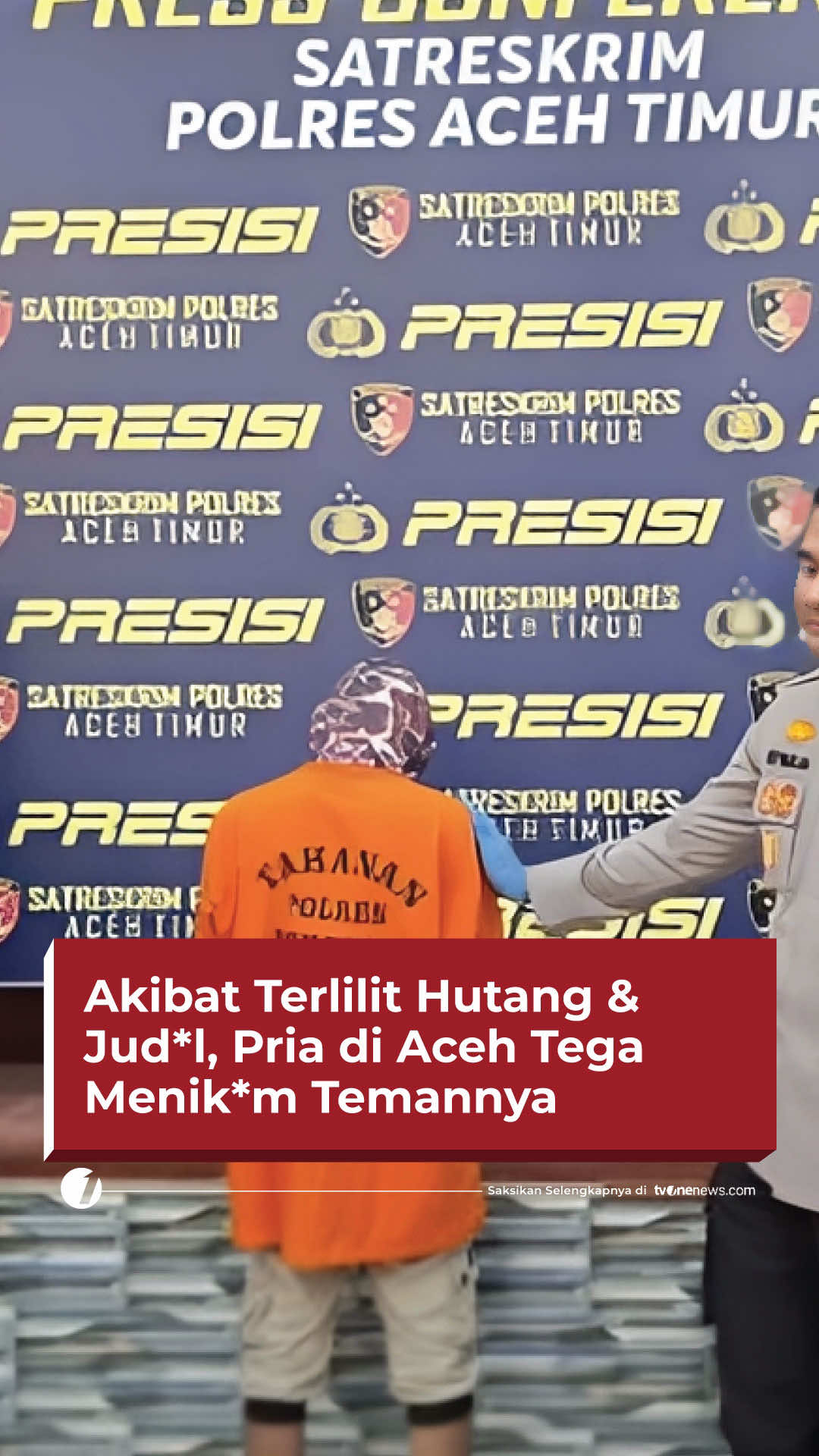 Motif pembunuhan yang menimpa seorang kurir paket di Aceh Timur terkuak. Pelaku berinisial RA tega menghabisi korban yang merupakan rekan kerjanya akibat terlilit utang karena judi online (judol). Pelaku yang merupakan warga Gampong Jawa, Kecamatan Idi Rayeuk menghabisi rekan kerjanya bernama Bustamam, 26 tahun, warga Desa Bantayan, Kecamatan Idi Tunong, Kabupaten Aceh Timur. Simak Berita Selengkapnya di https://shorturl.bz/xGt #HardNews_Nasional #tvOne #CariBeritaditvOne #FO01 #FlashOne  
