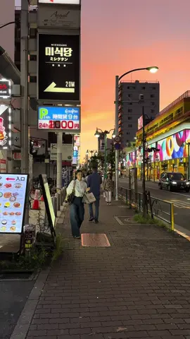 Shin-Okubo after rain ☔️  #traveltiktok #japan #koreantown #japanlife #tokyo 