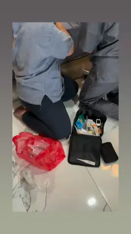 Semangat & lekas sehat ya kang Sule banyak orang-orang yg butuh dihibur lahir & batin'a sama candaan ngebodor kang Sule.. 