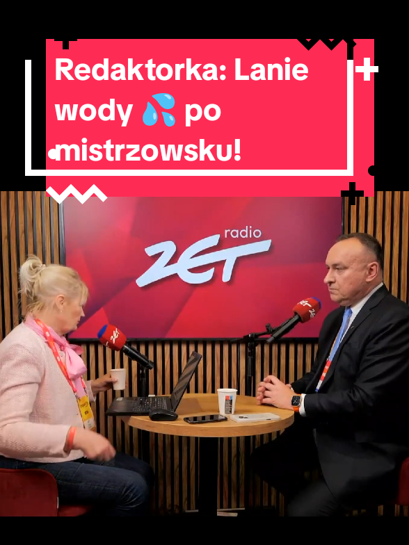 Czy @Szymon Hołownia to naiwny idealista? 🌌 A może faktyczny lider innowacji? 💡 Pełny wywiad 🎙️ dostępny na oficjalnym kanale YT 📺 @Radio ZET : 📻 https://www.youtube.com/watch?v=MSRyXnI5jxY Moje pytanie 🎤 do tytułowego gościa stacji 💡 przeczytasz tu: https://x.com/ppa_bednarski/status/1922978936968864127 Moje teksty o krajowej 🇵🇱 europejskiej 💶 i światowej 🌎 polityce 👔 przeczytasz tutaj: https://bednarski-official.com/blog/tag/polityka/ ► LUBISZ SŁUCHAĆ 🎧 POLITYKI DO KAWY? ☕ DZIĘKI TOBIE MOŻEMY JĄ RAZEM WYPIĆ! 🧋 ◄ https://buycoffee.to/bednarski Bednarski w social mediach: 👍 https://www.facebook.com/bednarski.official 🐦 https://twitter.com/ppa_bednarski ▶️ https://youtube.com/@BednarskiBlog 📸 https://www.instagram.com/bednarski.official 🌐 https://www.threads.net/@bednarski.official 👻 https://www.snapchat.com/@bednarski.off 📊 https://mediakrytyk.pl/uzytkownik/271/bednarski-official 🦋 https://bsky.app/profile/bednarski-official.com 📞 https://www.whatsapp.com/channel/0029VasOJqy7oQhTE44g8y1T 🎮 https://discord.gg/s8Y3ZQyNpu ☁️ https://soundcloud.com/bednarski-official ► POTRZEBUJESZ KOREPETYCJI Z WOS-U? 👔 SŁUŻĘ POMOCĄ! 👨‍🏫 ◄ https://bednarski-official.com/activity/services/ #Bednarski #szymonhołownia #sejm #posłowie #paliwo 