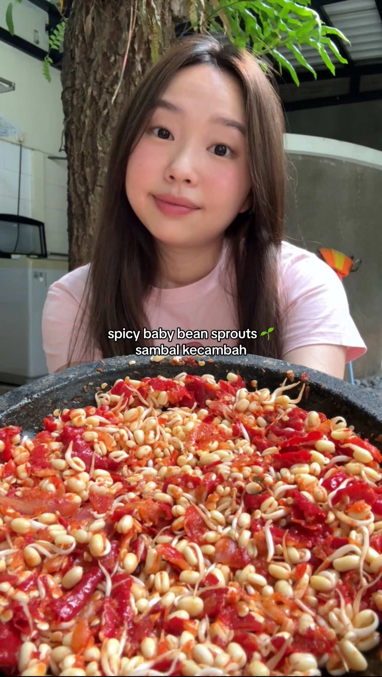 turning these baby bean sprouts 🌱 into sambal kecambah! #Recipe #food #FoodTok #sambal 