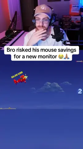 To risked his mouse savings for a new monitor 😭🙏🏽 #streamer #streaming #fyp 