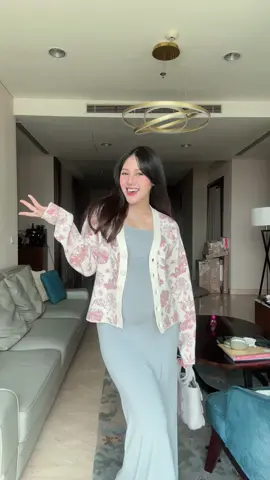 💘 cute cardigan im in love!! 
