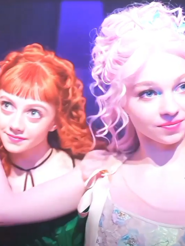 pov: elsa dan anna klo jdi nyata  #enidsinclair #agnesdemille #wednesdayseason2 #edit #fypage [ ib : @mnz4teen ]