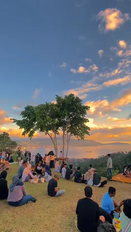 @gusafaalsa5  #fypage #kotaambon #ambontiktok #ambonmanise #bukiindah 