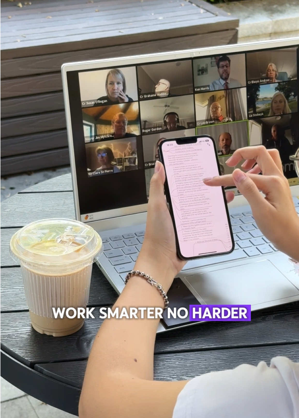 A must have in 2025⚡⚡   #newyes #techfinds #notetaking #voicerecorder #musthave 