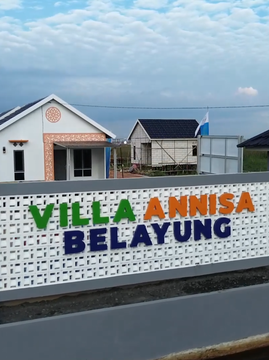 Cukup Biaya 3,5 Juta All In Sampai Terima Kunci DP MURAH, BONUSS MELIMPAH!!! VILLA ANNISA BELAYUNG BANJARMASIN Lokasi: Jl. Tatah Belayung RT. 47, RW. 03, Kel. Pemurus Dalam Km 7 Lokasi Startegis: ✅ 10 menit kepusat kota  banjarmasin ✅ 5 Menit ke Pasar Tradisional ✅ 2 Menit ke Sekolah ✅ Dekat Sarana Kesehatan ✅ Dekat kantor pemerintahan BONUSSS!!! 1. Tirai Jendela atau Teralis Jendela 2. Siring Ulin Full Sehalaman 3. Tanah uruk full sehalaman 4. Kanopi 5. Sertfifikat SHM 6. Carport  7.  Pdam dan PLN 8. Jalanan Komplek Paving AYUK LAKASI DI BOOKING SEBELUM KEHABISAN UNIT KAVLING NYA!!! #rumahsubsidi #fyp #banjarmasin #rumahimpian #rumahminimalis 
