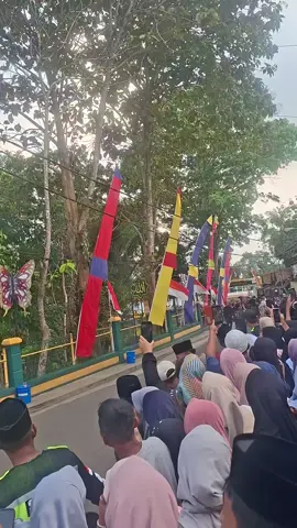 detik detik kedatangan bapa aing ke ponpes suryalaya tasikmalaya #tasikmalaya  #dedimulyadi #suryalaya #milad