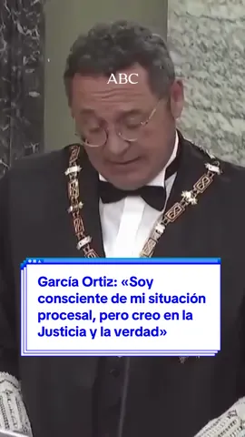 🗣️ El fiscal general del Estado, Álvaro García Ortiz, arranca con su discurso sobre la apertura del año judicial subrayando las «singularidades procesales» de su intervención mencionando que si está aquí como fiscal es porque «cree en la Justicia y las instituciones que la conforman, en el Estado de derecho, en la independencia del Poder Judicial, en los Principios de legalidad e imparcialidad y por supuesto en la verdad». 👀 Estas han sido sus palabras #GarcíaOrtiz #Fiscal #PoderJudicial #justicia #verdad 